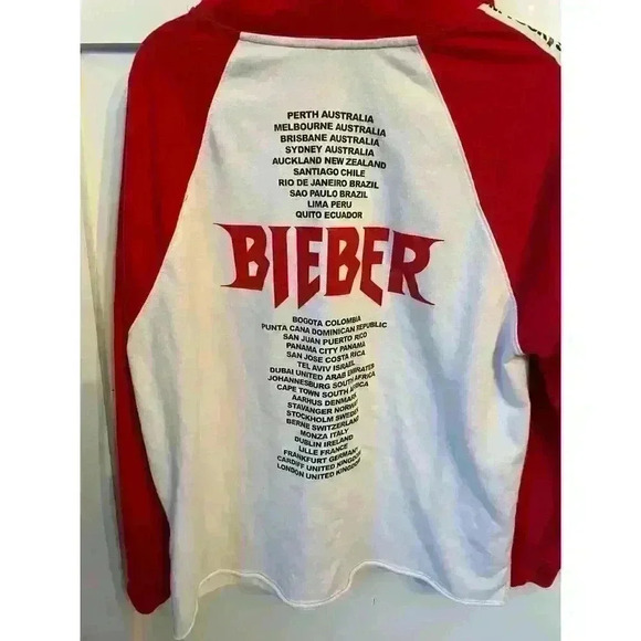 Justin Bieber 2017 Purpose Stadium Tour Hoodie Pullover, Small - Picture 9 of 9